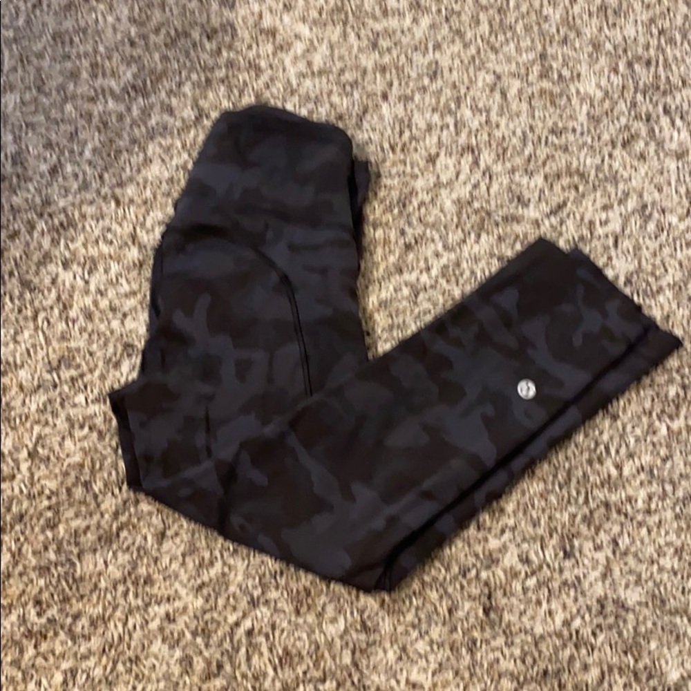 Train Times Lululemon leggings